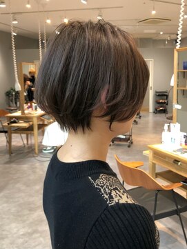 ジアン バイ ミルボン NU茶屋町+(GIEN by milbon) ぱつっとしない理想の襟足ショートスタイル