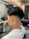 バーバー　刈り上げ/フェードカット/シチサン/さわやかヘア