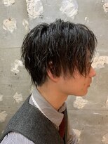 アカ(ACA)&nbsp;センターパートツイストスパイラルパーマツイストパーマ札幌大通