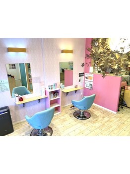 話しやすい女性スタイリストが担当するマンツーマンサロン♪ゆったりとした時間を過ごしたい方にオススメ◎