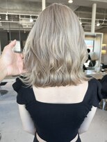 リア 近鉄八尾店(Lia)&nbsp;ホワイトベージュ