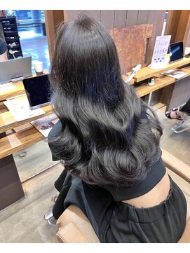 プアメリア 名古屋(Puamelia) フェイクブラック♪就活、実習におすすめです◎