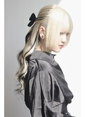プルエクステでブロンドロングに黒メッシュスタイル