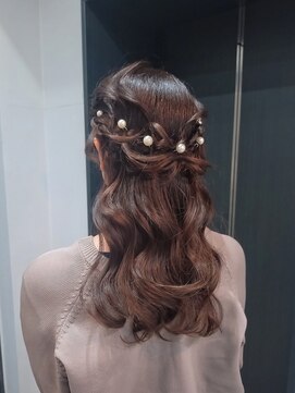 ディーエックス ウエスト(Dxxxx WEST) ハーフアップ