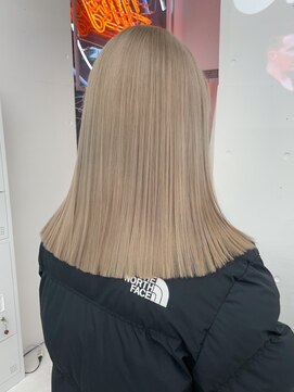 マスカリ(muscali) ブリーチハイトーンメルティカラー/フェミニンロング/表参道