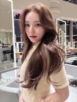 ミンクス渋谷スマートサロン(MINX shibuya smart salon)&nbsp;韓国風ロング巻き髪レイヤーマロンベージュくすみベージュ