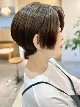 フリップビーアヴェダ(FLIP B AVEDA) 本八幡×市川×似合わせカラー×ナチュラルショート