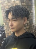ツイストスパイラル　センターパート　メンズメッシュ