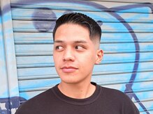 メンズパーマ、フェードカットが人気のバーバーショップです