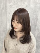 ディーボーイリタ 光の森(D-BOY Lita)&nbsp;レイヤーカット/ラベンダーグレージュ