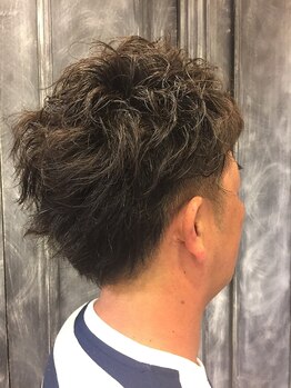 ディーバ ヘア デザイン(Deva HAIR DESIGN)の写真/【葛西駅徒歩2分/最終カット19時迄】全員使えるメンズ限定クーポン多数☆駅近で気軽に通えるのが嬉しい！