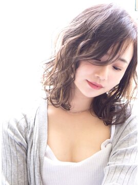 ラフューネ(Raffune) クール系ウエーブ/キャラメルベージュ/前髪パーマ/ボブパーマ