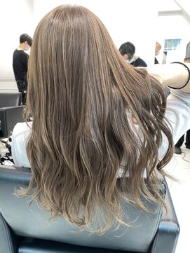 アライブ キチジョウジ(ALIVE Kichijoji) オリーブグレージュ