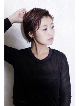 美容室リーフ 豊田店(LeaF) ウェットな質感がおしゃれショート☆