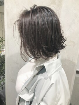 ゼストカロン(ZEST Kalon) 切りっぱなしボブ♪