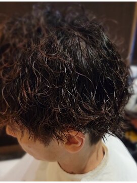 メンズアートヘアー ブーム(MEN'S ART HAIR BOOM) 波巻きパーマ