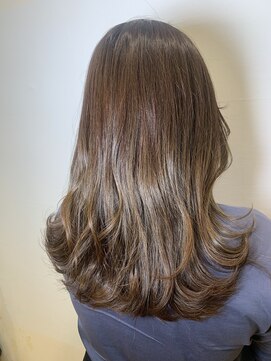 バリエ ホテル日航札幌店(VARIE) ロングヘア 12月