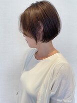 ショートボブ