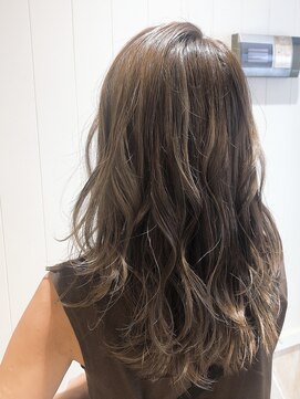 アース 志木店(HAIR & MAKE EARTH) 外国人風ハイライトカラー