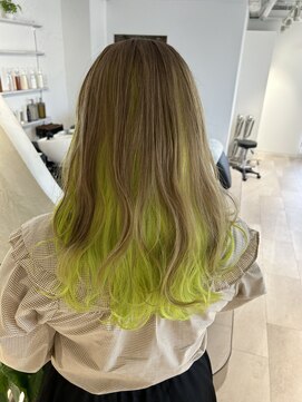 イオール 北千住(ior) ミルクティー×ライムグリーン【ior北千住】