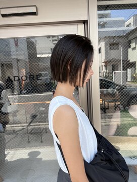 アドア 横浜(ADORE) 【ADORE横浜】パツっとボブ×ハイライトカラー
