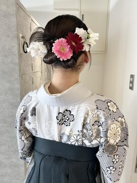 ムーン バイ ケンジ(moon by KENJE) 【Nanaka】卒業式ヘアセット/カチモリ/生花/袴着付け