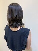 アルティーナプライベート(altina PRIVATE)&nbsp;グレージュカラー×外はねミディアム