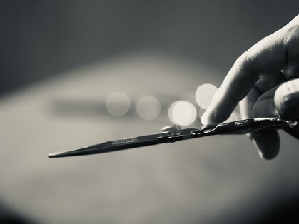 マスタッシュ(MUSTACHE)の写真