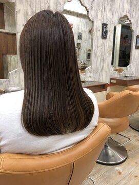 セシル 高津店(SECIL) セミロング　ストレートスタイル
