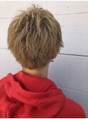 ハイトーン×ツーブロマッシュ