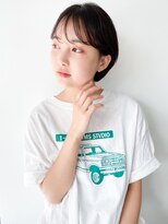 ネイヴィル オモテサンドウ(navile omotesando)&nbsp;ナチュラル丸みショートダークブラウン20代30台前髪顔周り