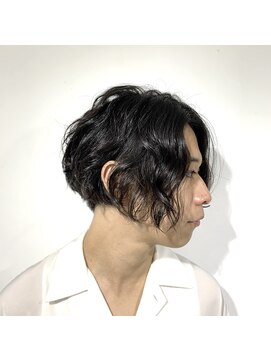 プランクスター(prankster) [prankster]前下がりボブのメンズパーマ