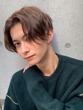 オーバーレイ(Overlay) 【韓国メンズ】　センターパート×ベージュ