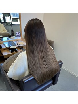 アンクル(ancre) 艶髪ストレート×ロング×ミルクティーベージュ×髪質改善