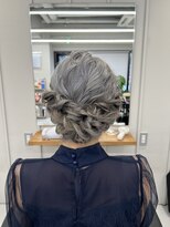 ウルフヘアのアップスタイル【清板】