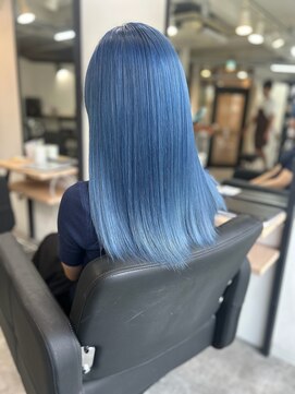 ラフ(LAFF) ブリーチ/ダブルカラー/エクステ/縮毛矯正/インナーカラー