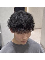 ルート(Root) ツイストスパイラルパーマ
