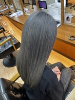 クレス 東武練馬店&nbsp;シルバーグレージュ×ナチュラルストレート