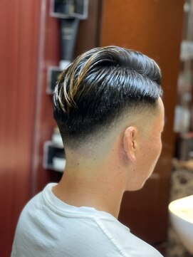 ヒロギンザバーバーショップ 丸の内店(HIRO GINZA BARBER SHOP) スキンフェード