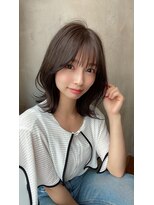 アフロート ルヴア(AFLOAT RUVUA)&nbsp;20代30代大人かわいいミディアムヘア★グレージュ