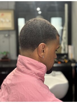 バーバーショップライズ 2nd(barber shop RAIzE) テーパーフェード