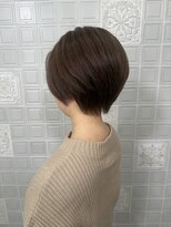 ヘンリエッタ 自由ヶ丘(Henrietta)&nbsp;前下がり丸みショート