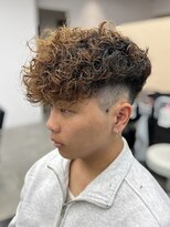 アンバー(UMBER)&nbsp;スペインカール　メンズパーマ