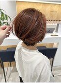 ハイライト白髪ぼかしオレンジベージュ丸みショート