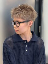 ウーズ ハラジュク(Ooze.HARAJUKU)&nbsp;ハッシュカットグレージュデザインカラーツートーンカラー原宿