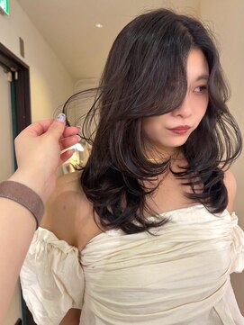 ニコフクオカヘアーメイク(NIKO Fukuoka Hair Make) 〈NIKO〉ミディアムレイヤー.ハッシュカット.グレージュ.