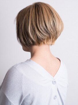 クアトログランシュ ひたちなか店(QUATRO×GranCieux) 【QUATRO】3Dカラースポンテニアスショート