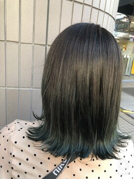 モードケイズ 阿倍野店(MODE K’s) グリーン系テールカラー