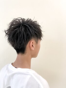 ヘアーヒーリング フルリル(Hairhealing Fleuril) ネープレスナチュラル束感ショート