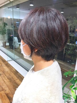 ファム 十日市店(femme) 丸みショートレイヤー